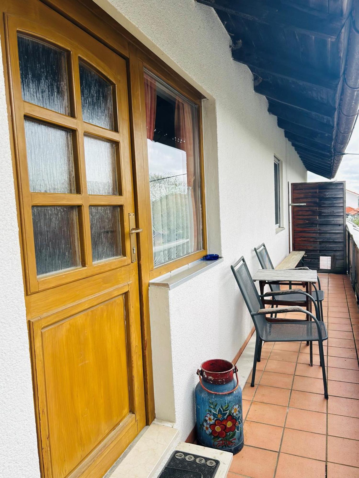 Pension Zum Krug, Messe Muenchen Hergolding 客房 照片
